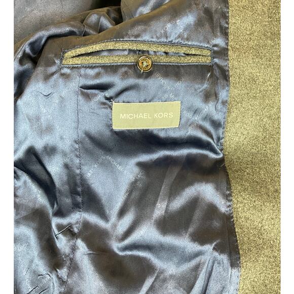 Michael Kors Men's Button-Up Jacket/Overcoat, Gray - Size 38R (Estimated size L) - Picture 5 of 6